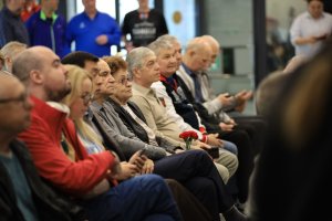 16.05.2026. В год 75-летия тюменского хоккея в спортивной школе &laquo;Водник&raquo; состоялась церемония открытия мемориальной доски Константину Авербуху