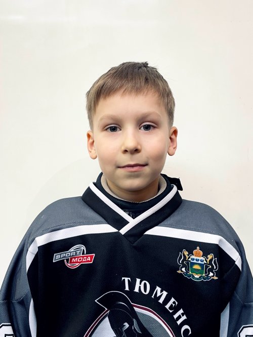 Периков  Артём  Сергеевич